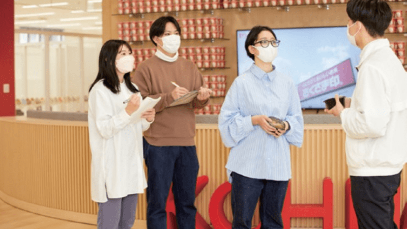 企業経営専攻を活性化させる２コース「会計ファイナンス」「ホスピタリティ」