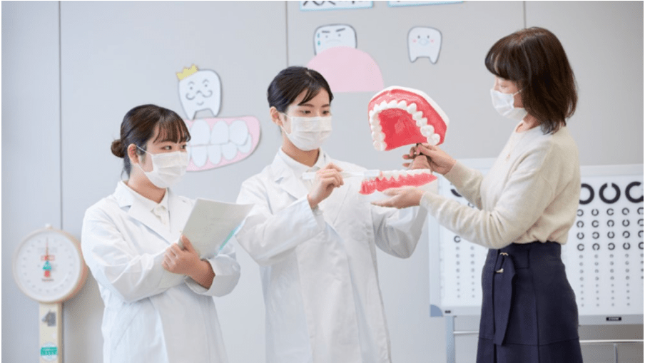 養護教諭コース